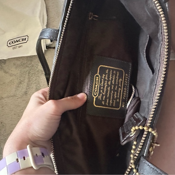 Coach tote - Picture 3 of 3